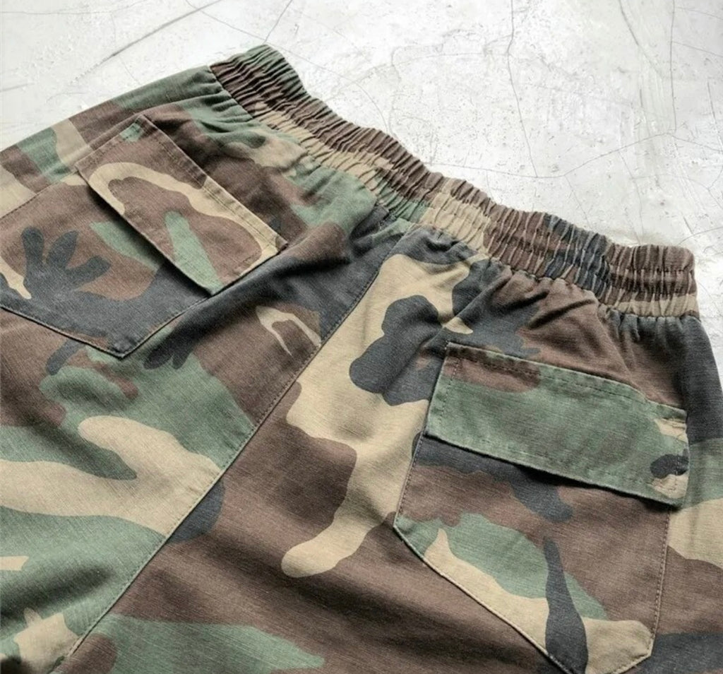 Camo Cargo shorts