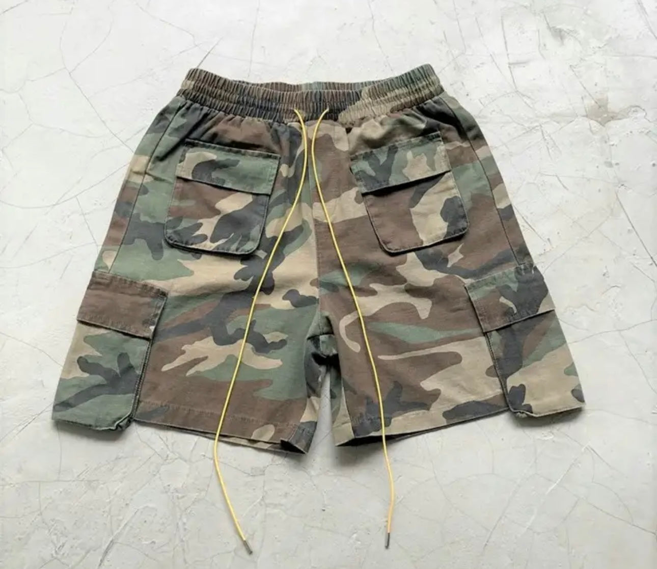 Camo Cargo shorts